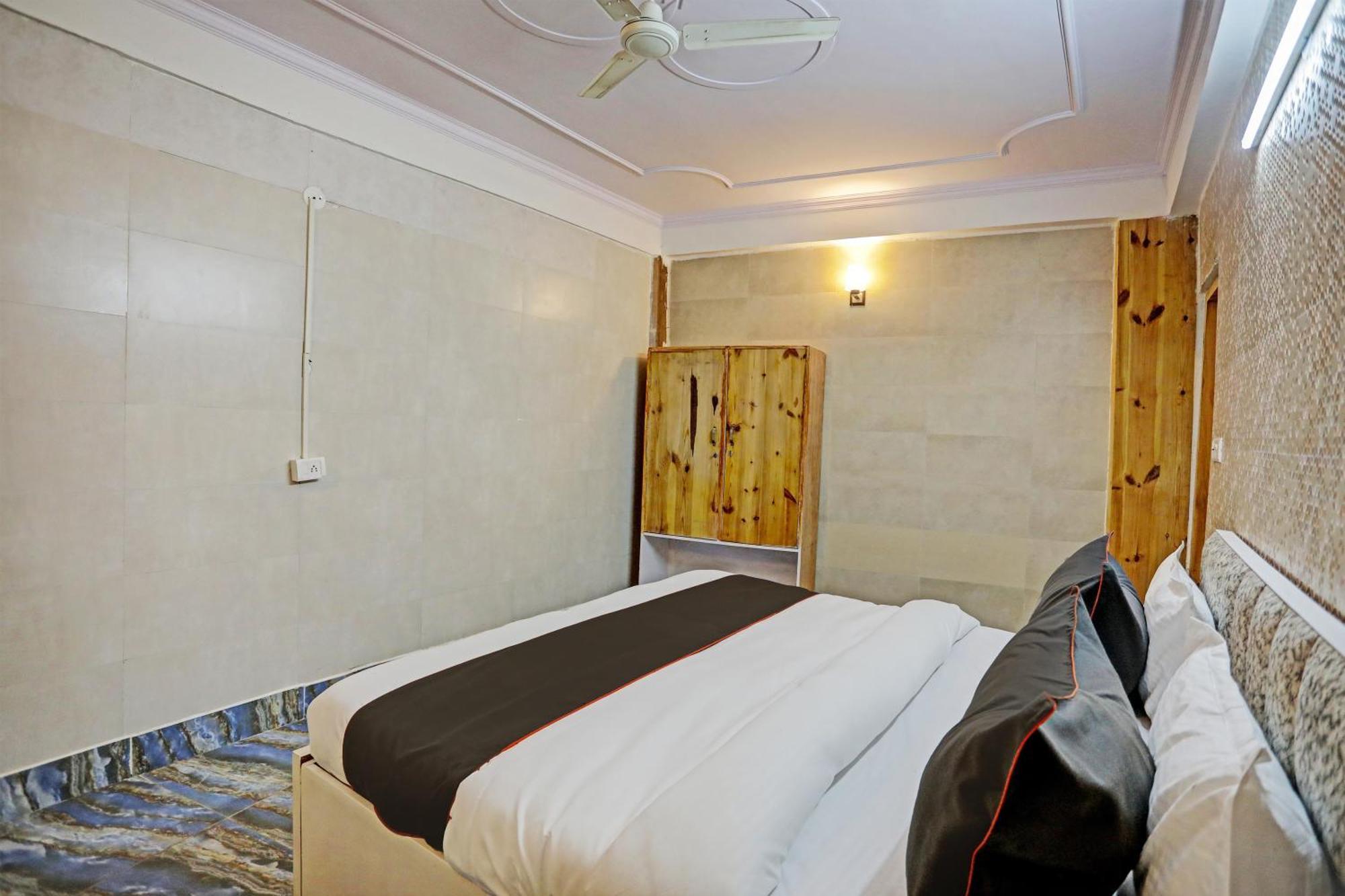 Umen Hotel Nearest Sector 66 Noida Exterior foto