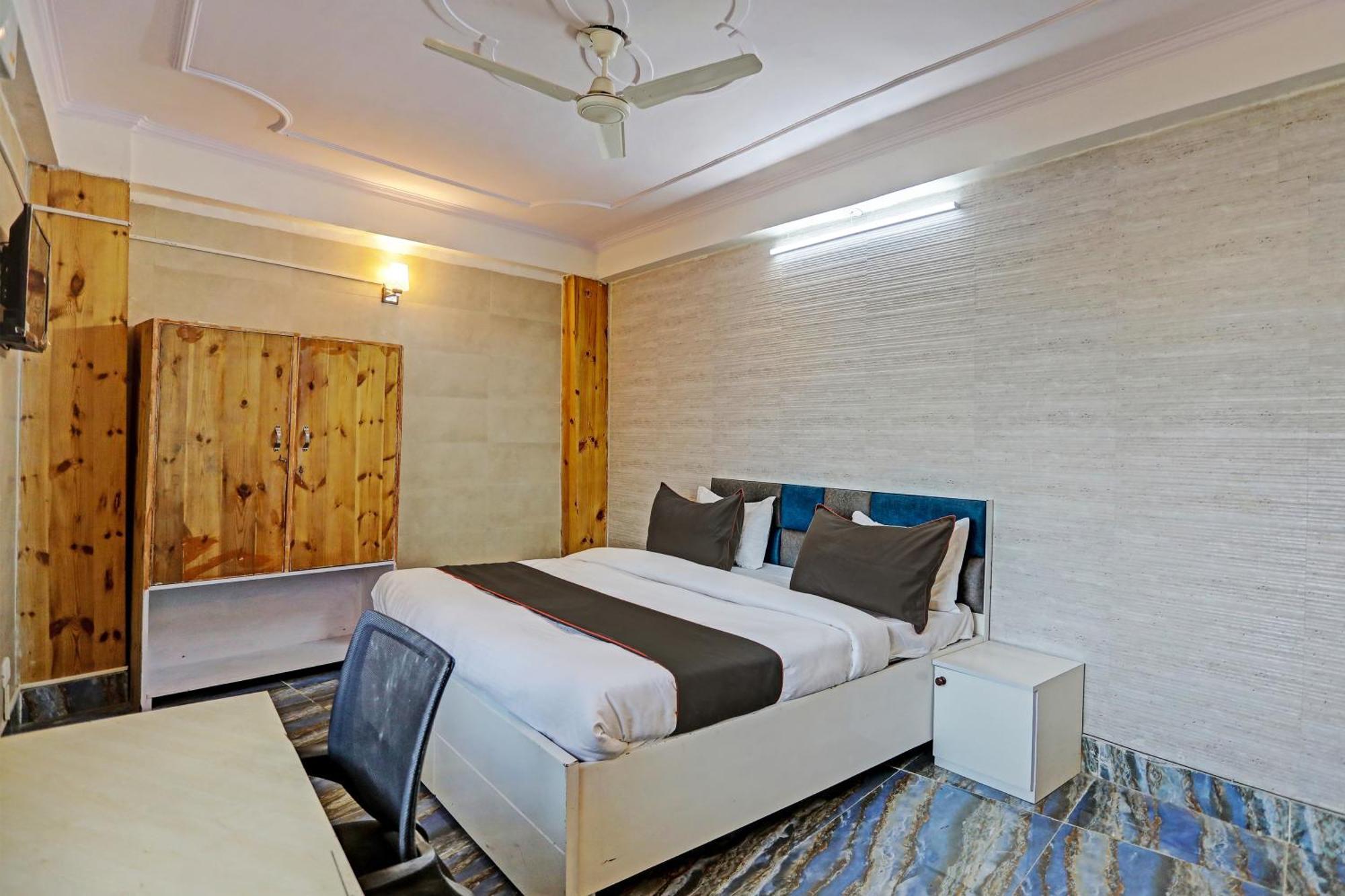 Umen Hotel Nearest Sector 66 Noida Exterior foto
