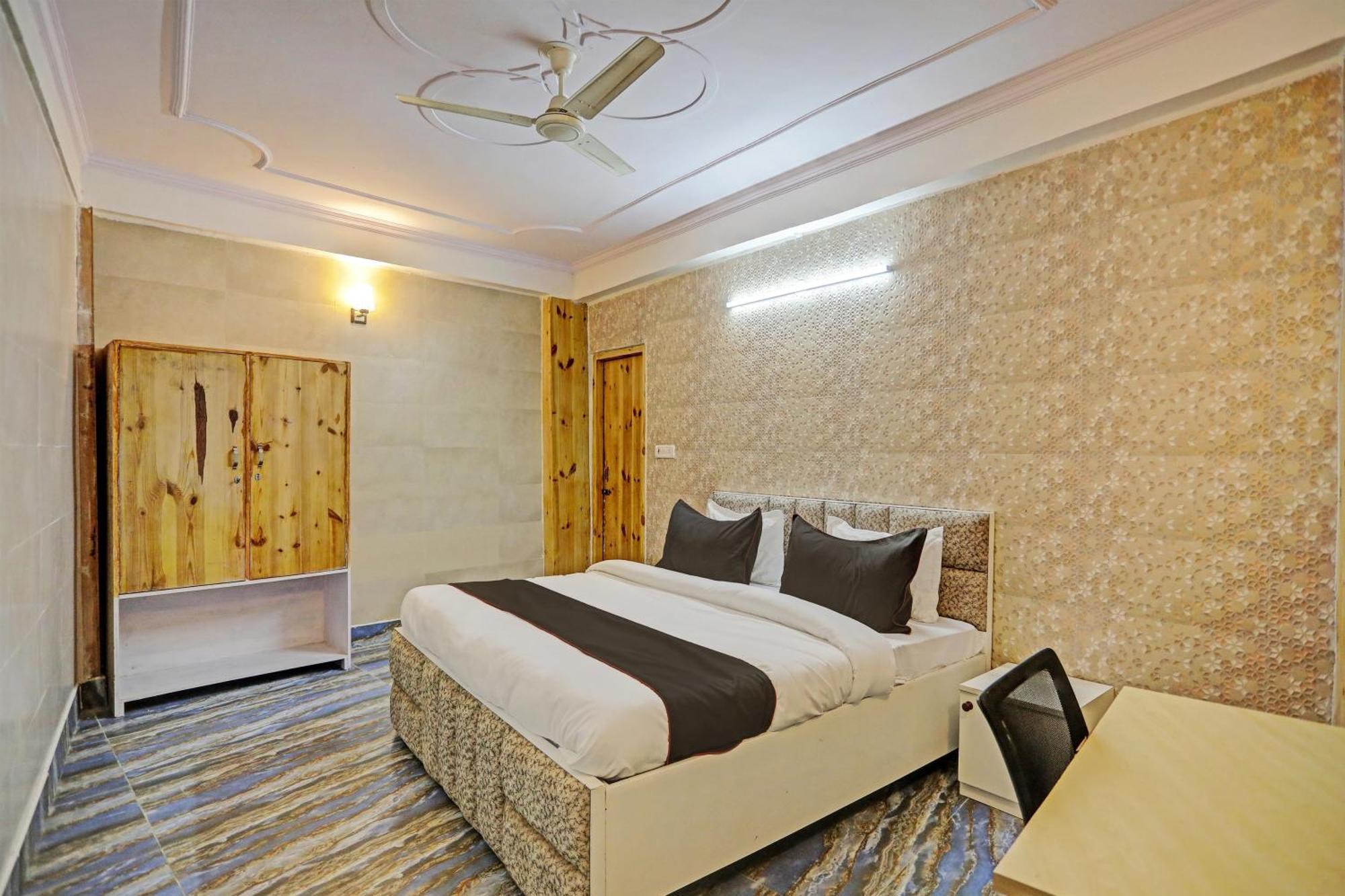 Umen Hotel Nearest Sector 66 Noida Exterior foto